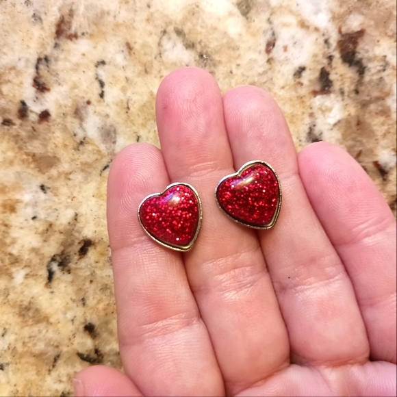 Hypoallergenic Heart Stud Earrings - Picture 3 of 3